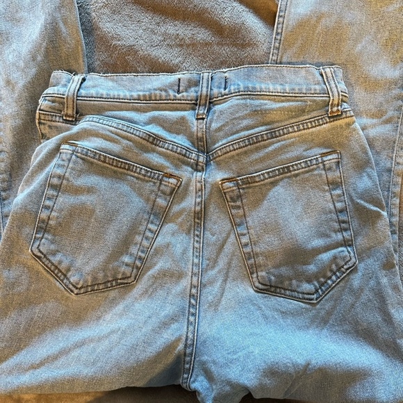 Abercrombie & Fitch 90s Slim Straight Ultra High Rise Jeans Size 27/4 Light Wash - Picture 4 of 4